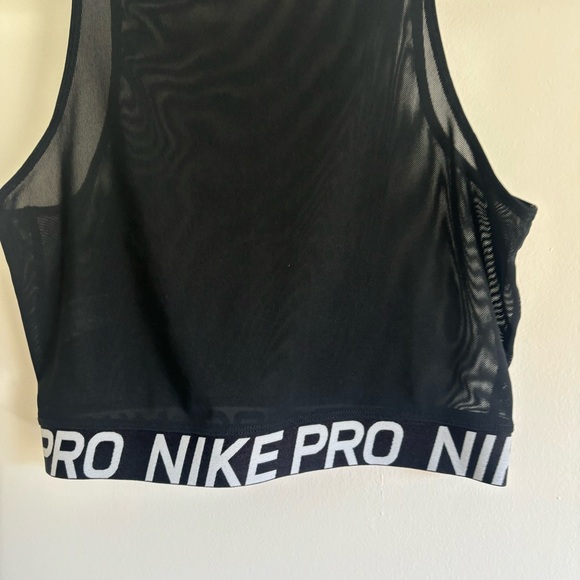 Nike Pro Women's Cropped Sheer Black Mesh Tank Top.  Perfect for Summer.  Medium - Picture 11 of 16